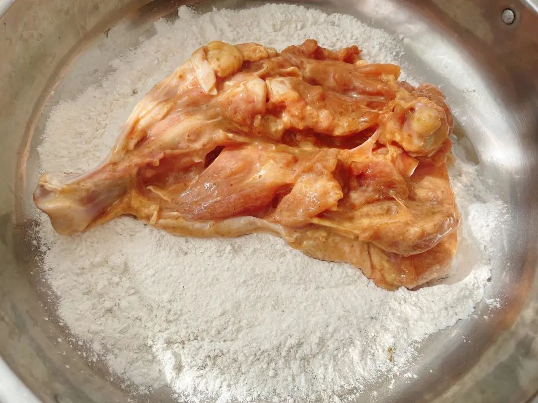 用酸奶腌？这炸鸡不放油又表皮酥脆且多汁，保证你没试过