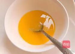 比趣多多好吃的“美式巧克力豆曲奇”的做法图解2