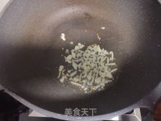 丝瓜炒鸡蛋的做法步骤：5